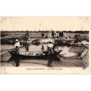 PALAVAS-LES-FLOTS. - La Pêche au Globe Postcard